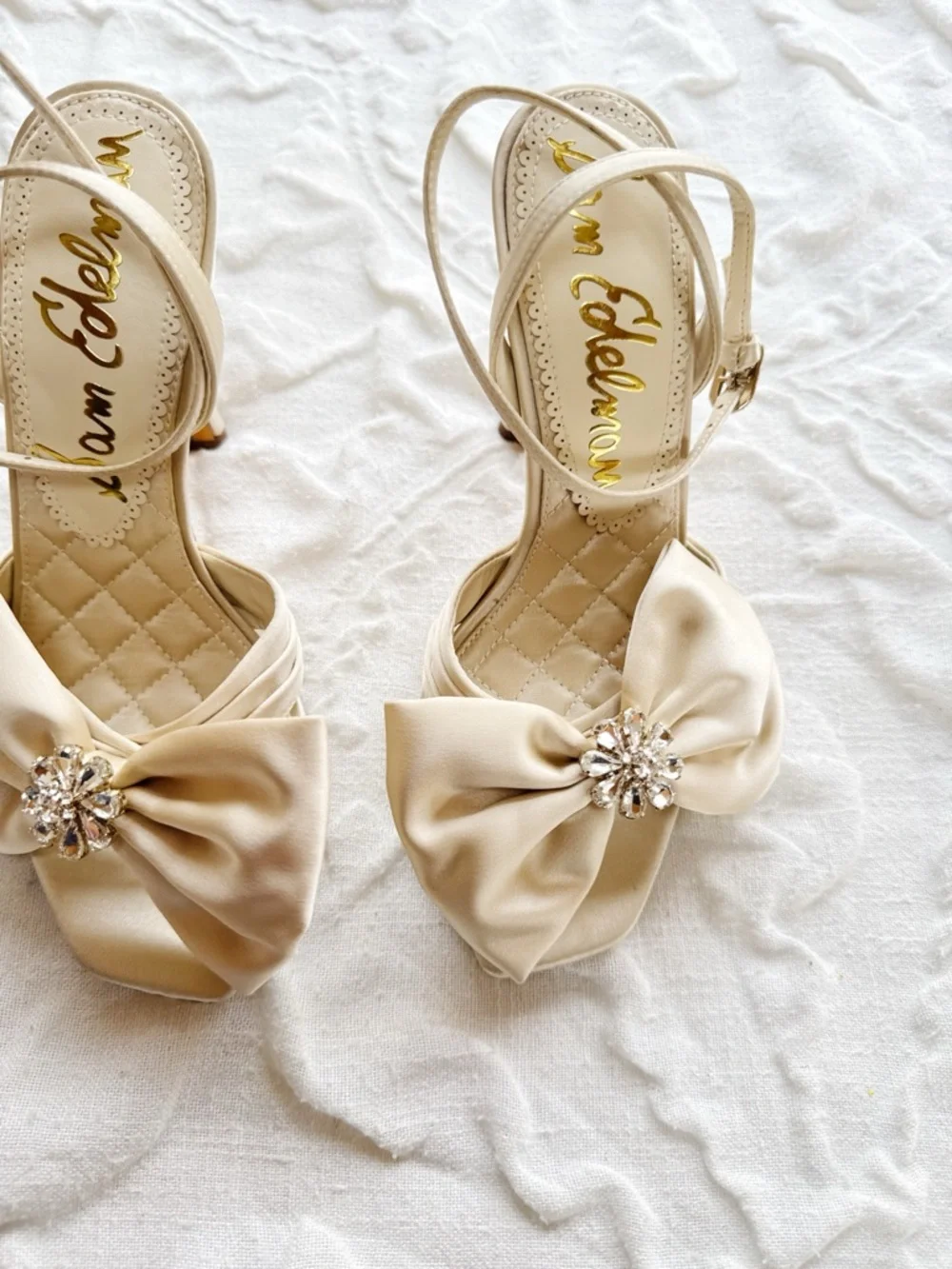 Sam Edelman Ivory Lexi Stiletto Heel
Sandal Size 6 - Picture 4 of 10